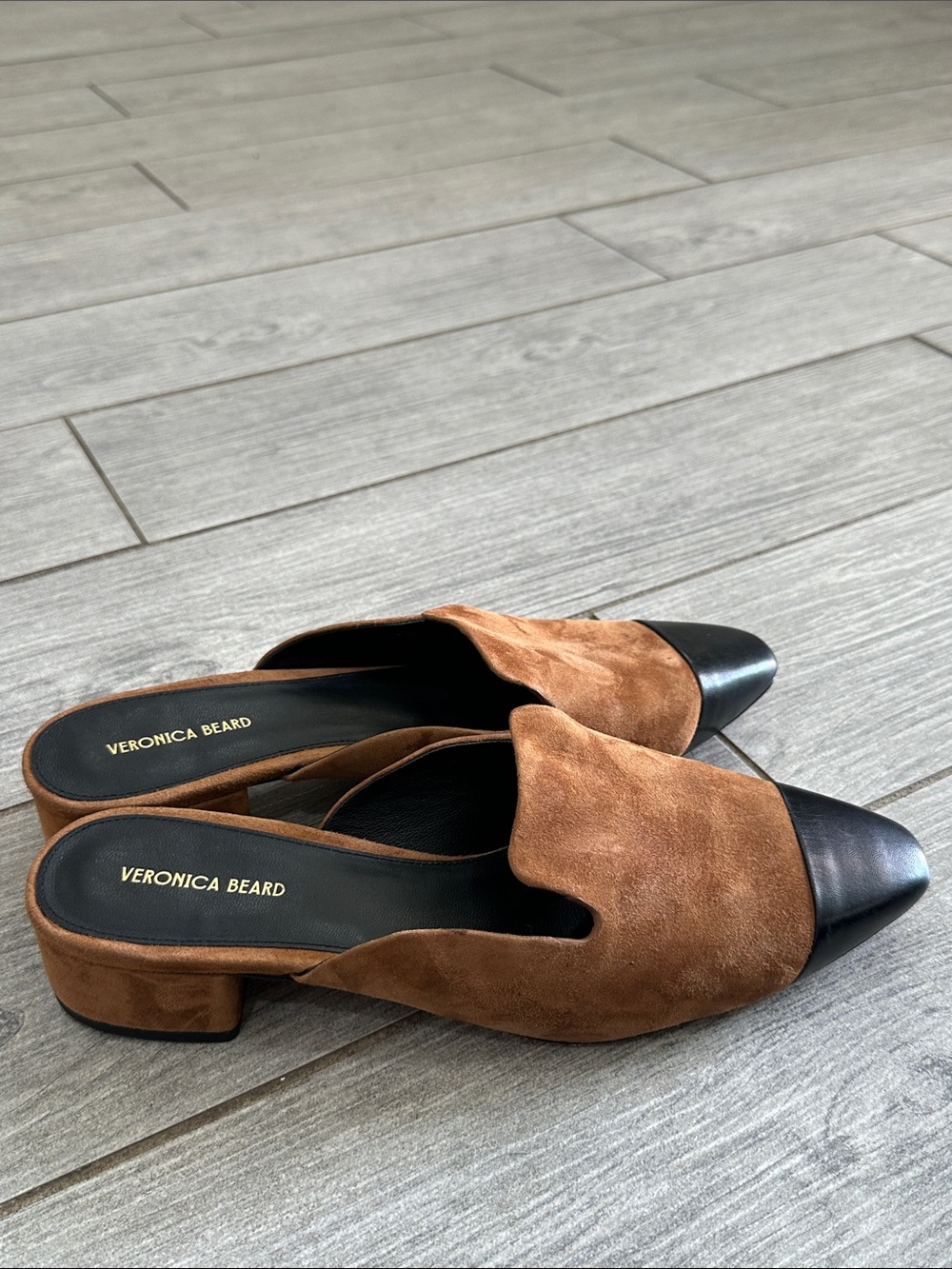 Veronica Beard Suede and Leather Cecile Cap Toe Mule Flats New! - Picture 6 of 10